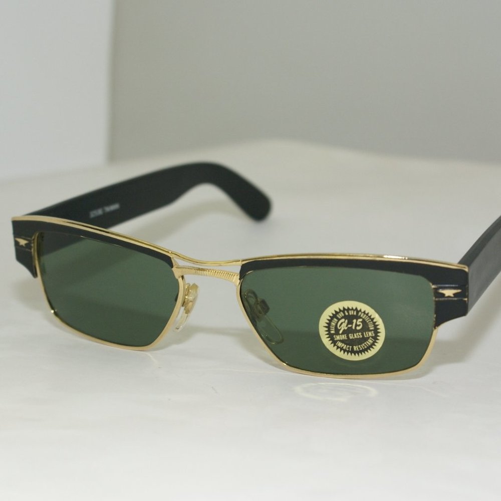 NWT TruVintage Retangular Fashion Soho/clubman glass G-15 lens sunglasses